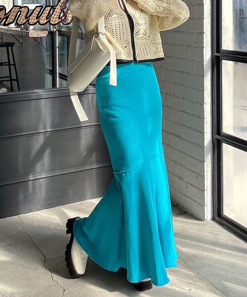 PAGEBOY（ページボーイ）の「スエットマーメイドスカート（スカート・レディース・ブラック09/オートミール50/ミント81・F）」の3枚目の写真