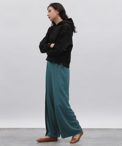 LAKOLE（ラコレ）の「スーパーワイドタックパンツ（パンツ・レディース・グレージュ(14)/ブラック(19)/グリーン(70)・S/M）」の14枚目の写真