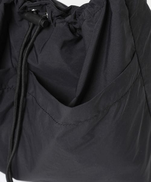 LOWRYS FARM(ローリーズファーム)の「ポケツキキンチャクショルダー(バッグ・レディース・アイボリー08/ブラック09/グリーン72・FREE)」の13枚目の写真