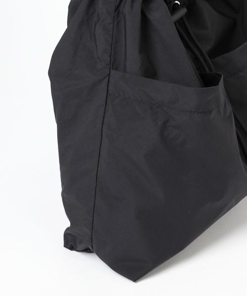 LOWRYS FARM(ローリーズファーム)の「ポケツキキンチャクショルダー(バッグ・レディース・アイボリー08/ブラック09/グリーン72・FREE)」の16枚目の写真