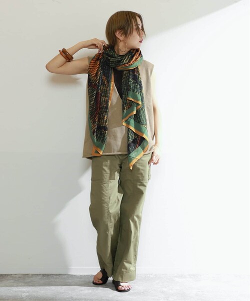 VERMEIL par iena（ヴェルメイユパーイエナ）の「《予約》【INSCRIRE/アンスクリア】Cotton V Neck No Sleeve Knit（その他・ブラック/フリー）」の20枚目の写真