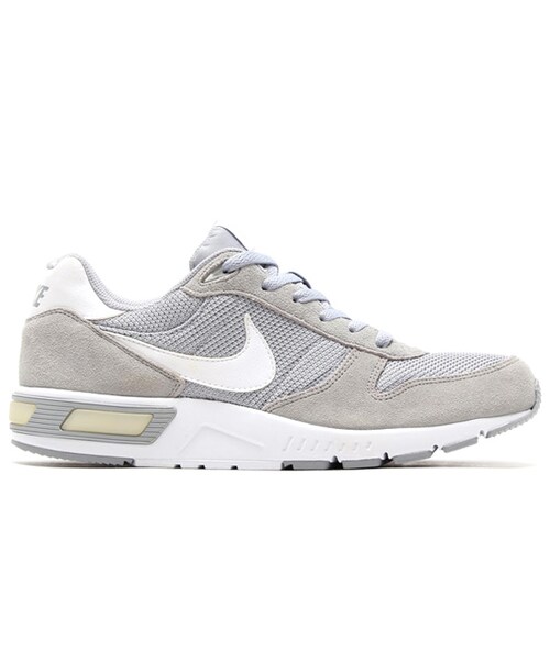 NIKE(ナイキ)の「NIKE NIGHT GAZER WOLF GREY/WHITE(LOW-CUT・メンズ・other・24.0cm/24.5cm/25.0cm/25.5cm/26.0cm/26.5cm/27.0cm/27.5cm/28.0cm)」の2枚目の写真