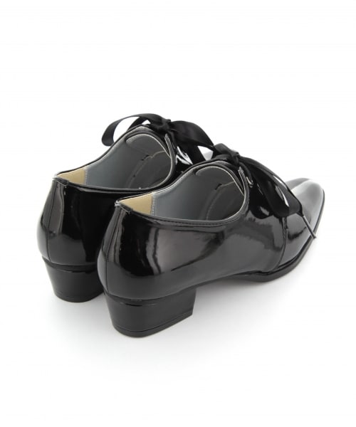 LOWRYS FARM（ローリーズファーム）の「エナメルレースアップシューズ/mikoa（シューズ・ブラック・Ｍ/Ｌ）」の5枚目の写真