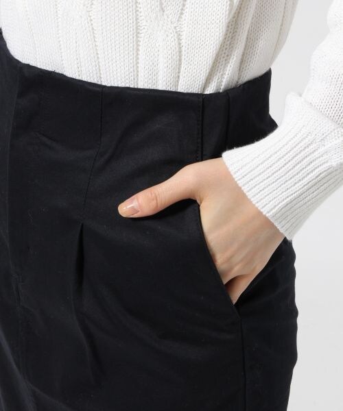 GLOBAL WORK（グローバルワーク）の「ストレッチサテンスカート（スカート・レディース・ホワイト05/カーキ75/ブルー85/ダークネイビー89・Ｓ/Ｍ/Ｌ）」の10枚目の写真