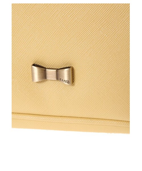 earth music&ecology（アースミュージックアンドエコロジー）の「ラウンドミニボストンバッグ（バッグ・ポーチ・レディース・オフホワイト/ブラック/ライトピンク/イエロー/ミント・F）」の4枚目の写真