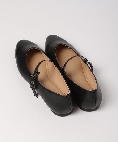 LOWRYS FARM（ローリーズファーム）の「感動フィットストラップシューズ（シューズ・レディース・アイボリー08/ブラック09/シルバー12/ピンク25・M(23-23.5)/L(24-24.5)）」の10枚目の写真