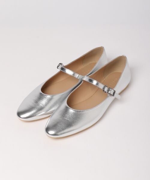 LOWRYS FARM（ローリーズファーム）の「感動フィットストラップシューズ（シューズ・レディース・アイボリー08/ブラック09/シルバー12/ピンク25・M(23-23.5)/L(24-24.5)）」の8枚目の写真