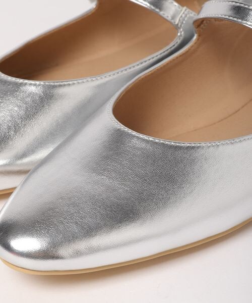 LOWRYS FARM（ローリーズファーム）の「感動フィットストラップシューズ（シューズ・レディース・アイボリー08/ブラック09/シルバー12/ピンク25・M(23-23.5)/L(24-24.5)）」の13枚目の写真