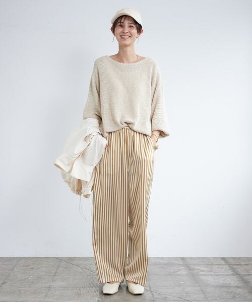 LEPSIM（レプシィム）の「ツヤサテンガライージーパンツ（パンツ・レディース・ブラック×ドット09/ベージュ×ドット51/ベージュ×ストライプ53/ネイビー88・FREE SIZE）」の13枚目の写真