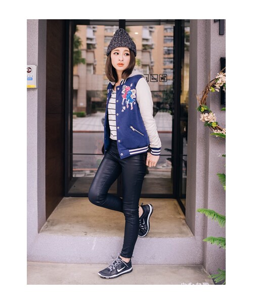 lazybone（レイジーボーン）の「Burlesque Girl（ジャケット/アウター・レディース・深藍色・S/M）」の5枚目の写真