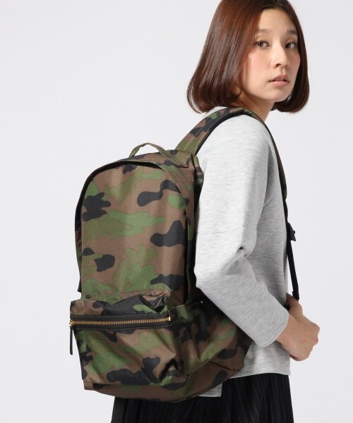 LEPSIM（レプシィム）の「ナイロンリュックＳＳ（バッグ・レディース・ホワイト/ブラック/カモフラ/ネイビー・ONE SIZE）」の3枚目の写真