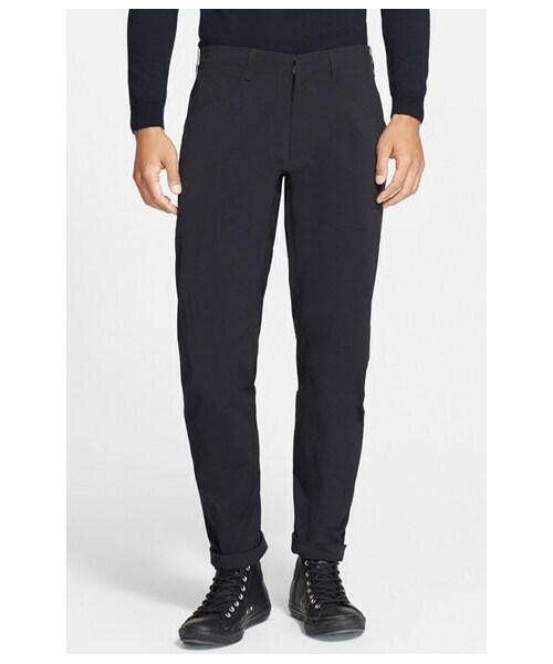ARC'TERYX（アークテリクス）の「Arc'teryx Veilance 'Apparat' Slim Fit Water Resistant Crop Pants（その他パンツ・メンズ・Black・Regular 28/Regular 30/Regular 34/Regular 32/Regular 36）」の2枚目の写真