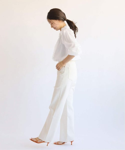 イエナ 新品タグ付 23ss iena コットンシュリンクフリルブラウス F 白 IENA（イエナ）の「《追加予約》コットンシュリンクフリル