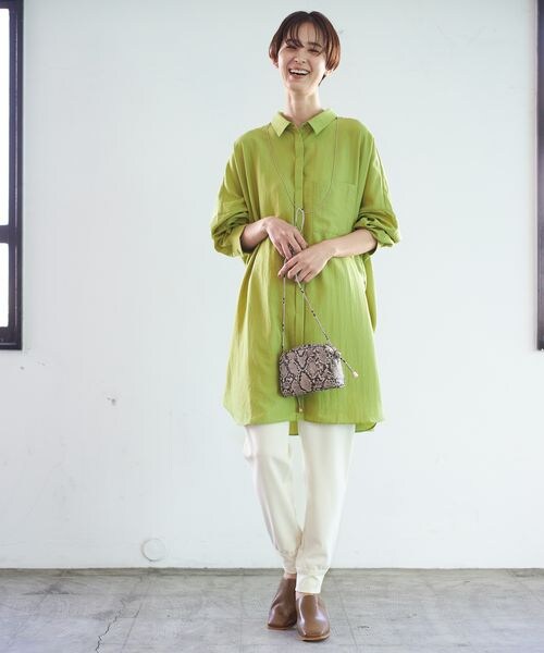 LEPSIM（レプシィム）の「サラキレポンチョ長袖チュニックワンピース（ワンピース/ドレス・レディース・オフホワイト05/チャコールグレー18/ピンク22/ライムグリーン72・FREE SIZE）」の13枚目の写真