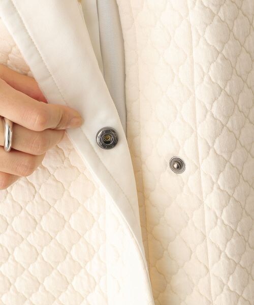 LEPSIM(レプシィム)の「カットキルティングベスト(ジャケット/アウター・レディース・アイボリー08/ブラウン54・FREE SIZE)」の12枚目の写真
