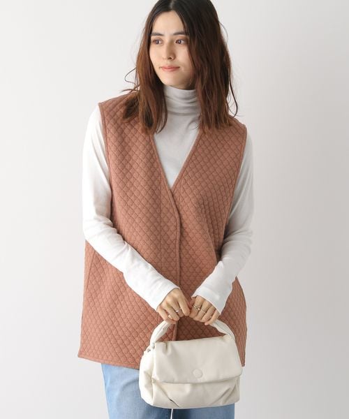 LEPSIM(レプシィム)の「カットキルティングベスト(ジャケット/アウター・レディース・アイボリー08/ブラウン54・FREE SIZE)」の2枚目の写真