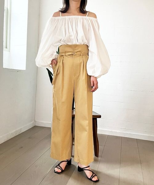 LOWRYS FARM（ローリーズファーム）の「２ＷＡＹベルトツキワイドパンツ（パンツ・レディース・アイボリー08/ブラック09/ベージュ52・F）」の7枚目の写真