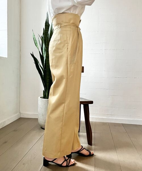 LOWRYS FARM（ローリーズファーム）の「２ＷＡＹベルトツキワイドパンツ（パンツ・レディース・アイボリー08/ブラック09/ベージュ52・F）」の12枚目の写真