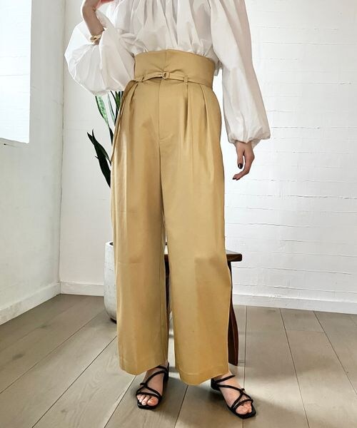 LOWRYS FARM（ローリーズファーム）の「２ＷＡＹベルトツキワイドパンツ（パンツ・レディース・アイボリー08/ブラック09/ベージュ52・F）」の3枚目の写真