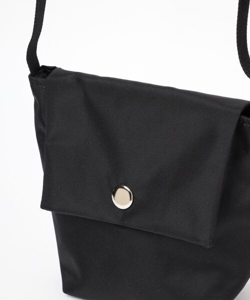 LEPSIM（レプシィム）の「FLAP POUCH（バッグ・レディース・ブラック09/レオパード51・ONE SIZE）」の12枚目の写真