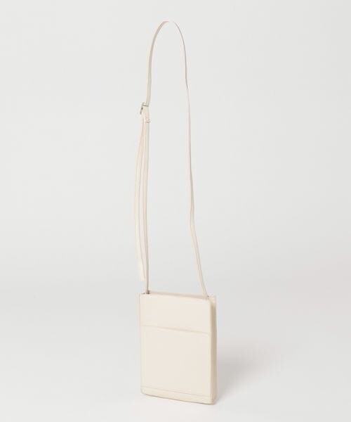 LEPSIM(レプシィム)の「スマホショルダー(バッグ・レディース・アイボリー08/ブラック09/オレンジ45/グリーン75・ONE SIZE)」の13枚目の写真