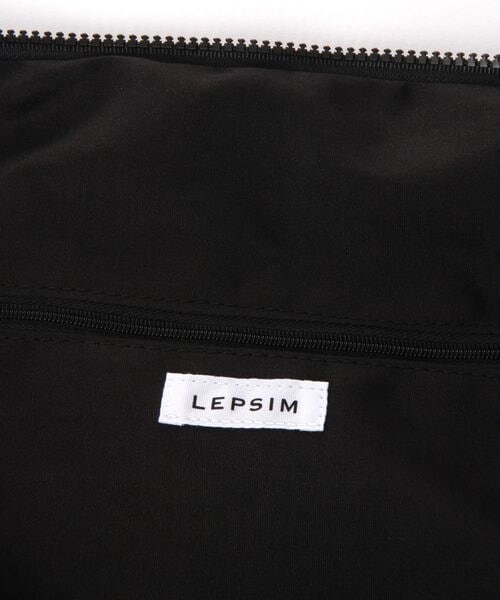 LEPSIM（レプシィム）の「ナイロンナナメガケバッグ（バッグ・レディース・アイボリー08/ブラック09/カーキ72・ONE SIZE）」の18枚目の写真