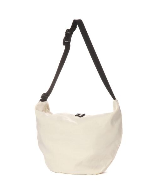 LEPSIM（レプシィム）の「ナイロンナナメガケバッグ（バッグ・レディース・アイボリー08/ブラック09/カーキ72・ONE SIZE）」の6枚目の写真