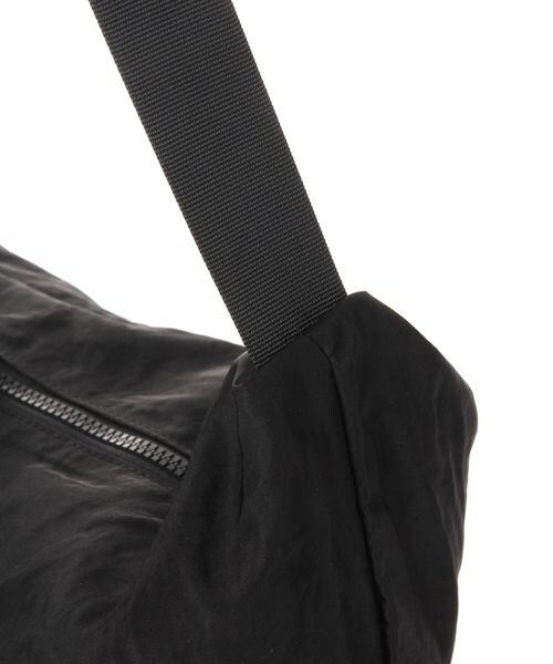 LEPSIM（レプシィム）の「ナイロンナナメガケバッグ（バッグ・レディース・アイボリー08/ブラック09/カーキ72・ONE SIZE）」の12枚目の写真