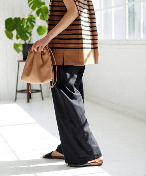 JOURNAL STANDARD relume（ジャーナルスタンダード　レリューム）の「《予約》リネンレーヨンタックセミワイドパンツ（パンツ・ブラック/(001)/36/在庫あり/38）」の9枚目の写真