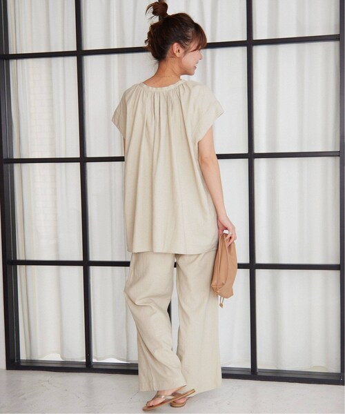 JOURNAL STANDARD relume（ジャーナルスタンダード　レリューム）の「《予約》リネンレーヨンタックセミワイドパンツ（パンツ・ブラック/(001)/36/在庫あり/38）」の13枚目の写真