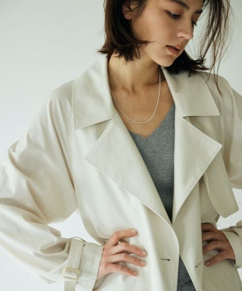BABYLONE リラックストレンチコート ホワイト BABYLONE リラックストレンチコート ホワイト