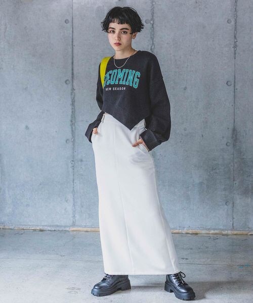 PAGEBOY(ページボーイ)の「カレッジショートスウェット(トップス・レディース・ブラック09/オートミール50/マスタード65・F)」の8枚目の写真