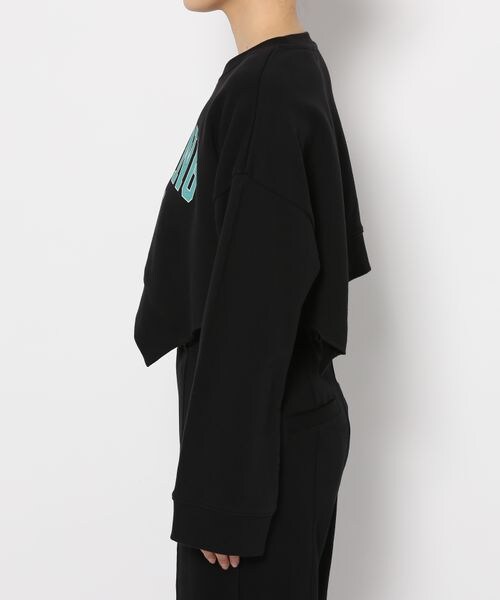 PAGEBOY(ページボーイ)の「カレッジショートスウェット(トップス・レディース・ブラック09/オートミール50/マスタード65・F)」の17枚目の写真