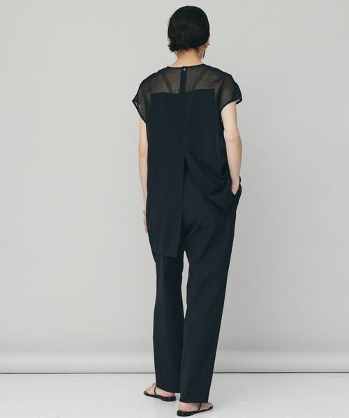 Curensology カレンソロジー シェルタリングストレートパンツ　38 Curensology（カレンソロジー）の「シェルタリングストレートパンツ