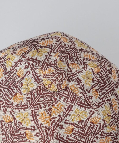 Needles（ニードルス）の「Bermuda Hat - Poly Jq.（帽子・ブラウン/イエロー/パープル・M）」の2枚目の写真