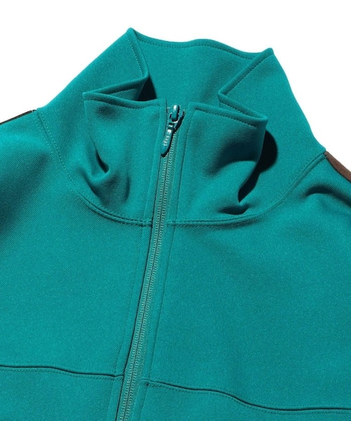 South2 West8（サウスツーウェストエイト）の「Trainer Jacket - Poly Smooth（ジャケット/アウター・ブラック/サックスブルー/パープル・M）」の2枚目の写真