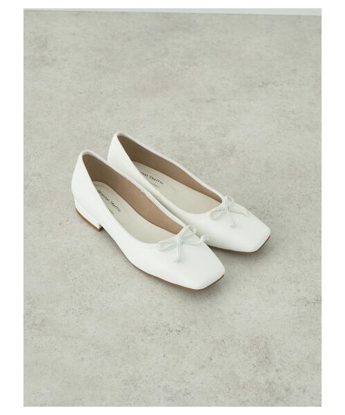 earth music&ecology（アースミュージックアンドエコロジー）の「ORientalTRaffic バレエパンプス（シューズ・ホワイト/シルバー・35/36/37/38/39）」の18枚目の写真