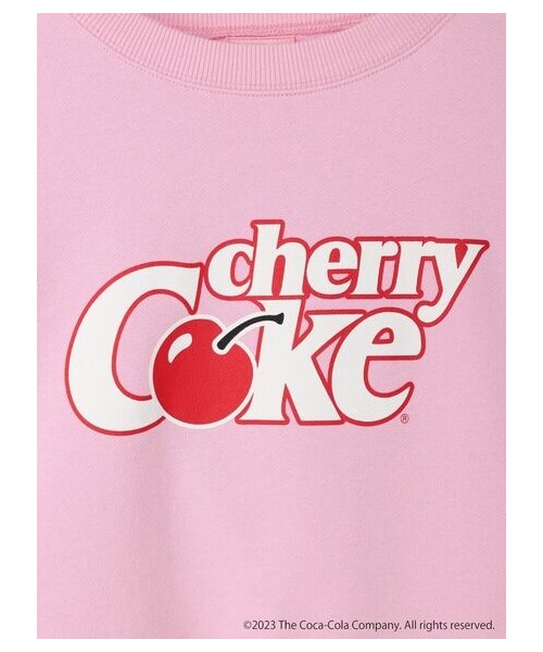 earth music&ecology(アースミュージックアンドエコロジー)の「別注 Cherry Coke®スウェット(トップス・ライトピンク・F)」の14枚目の写真