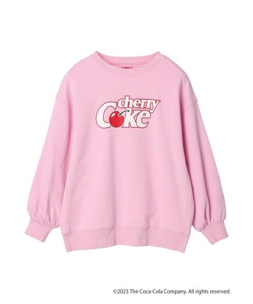 earth music&ecology(アースミュージックアンドエコロジー)の「別注 Cherry Coke®スウェット(トップス・ライトピンク・F)」の9枚目の写真