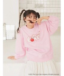 earth music&ecology | 別注 Cherry Coke®スウェット(トップス)