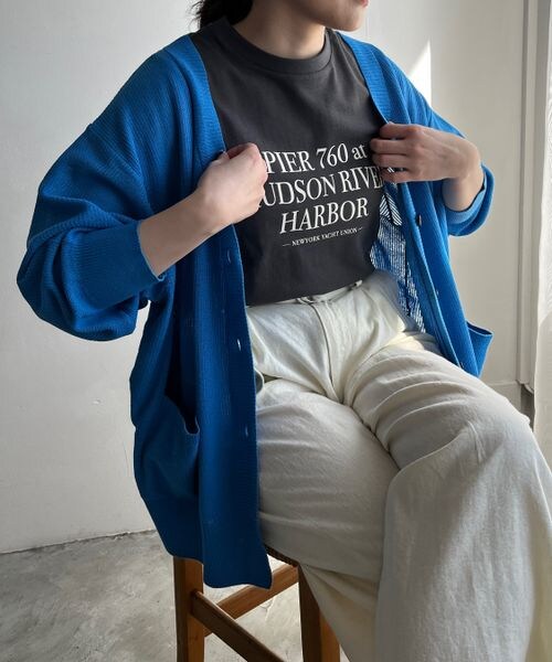 LOWRYS FARM（ローリーズファーム）の「ハイゲージミドルカーディガンロングスリーブ（トップス・アイボリー08/ブラック09/グリーン72/ブルー85・FREE）」の14枚目の写真