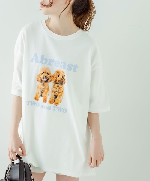 OLIVE des OLIVE（オリーブデオリーブ）の「dogビッグTシャツ（Tシャツ/カットソー・レディース・オフホワイト/オートミール/スミクロ・FREE）」の2枚目の写真