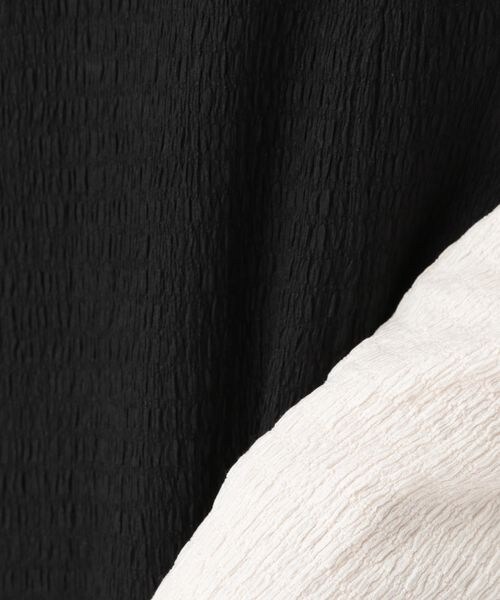 A part by（アパートバイ）の「テクスチャーパフVネックドレス（ワンピース/ドレス・レディース・バイカラー 10/ライトグリーン 74/ネイビー 88・フリーサイズ）」の19枚目の写真