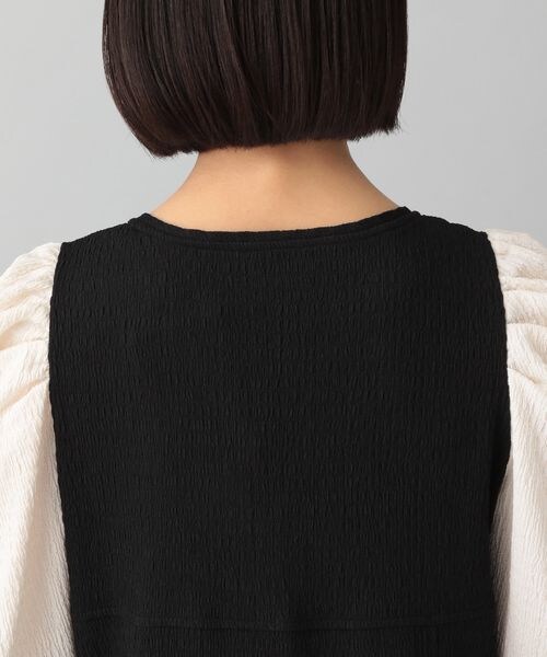 A part by（アパートバイ）の「テクスチャーパフVネックドレス（ワンピース/ドレス・レディース・バイカラー 10/ライトグリーン 74/ネイビー 88・フリーサイズ）」の18枚目の写真