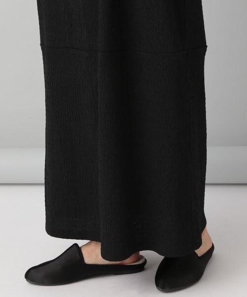 A part by（アパートバイ）の「テクスチャーパフVネックドレス（ワンピース/ドレス・レディース・バイカラー 10/ライトグリーン 74/ネイビー 88・フリーサイズ）」の17枚目の写真