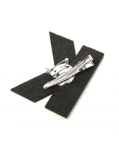 LEPSIM（レプシィム）の「スタッズＷクリップ（ファッション雑貨・レディース・スター（ホワイトパール）/A（ホワイトパール）/M（ブラックシルバー）/R（ブラックシルバー）/H（ベージュゴールド）/K（ベージュゴールド）・ONE SIZE）」の7枚目の写真