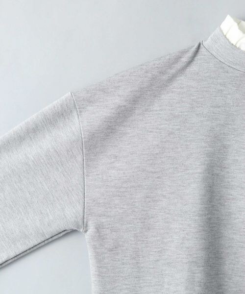 JEANASIS（ジーナシス）の「スソフレアハイネックプルオーバー（トップス・レディース・ブラック/グレー/ピンク・FREE）」の6枚目の写真