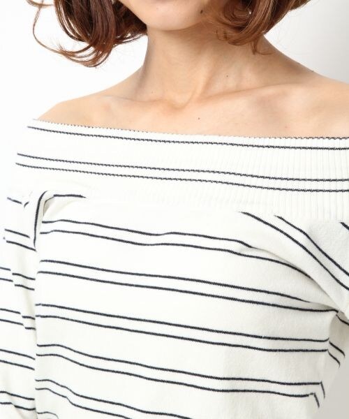 Heather（ヘザー）の「【WEB先行販売】マルチボーダーオフショルニット7分袖（トップス・レディース・ホワイト/ライトピンク/ネイビー・FREE）」の6枚目の写真