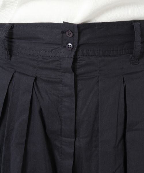 BLISS POINT Womens（ブリスポイント ウイメンズ）の「フロントアキコットンスカート（スカート・レディース・ホワイト/ネイビー・Ｍ/Ｌ）」の5枚目の写真