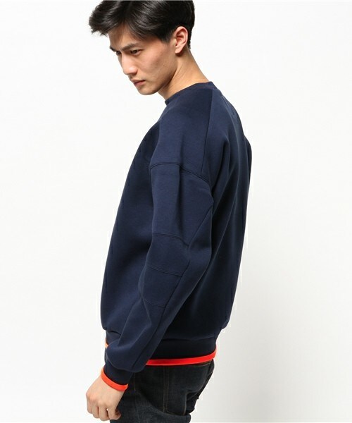yoshiokubo(ヨシオクボ)の「yoshio kubo DOLMAN SLEEVE SWEAT(スウェット・メンズ・グレー/ネイビー・1/2)」の4枚目の写真